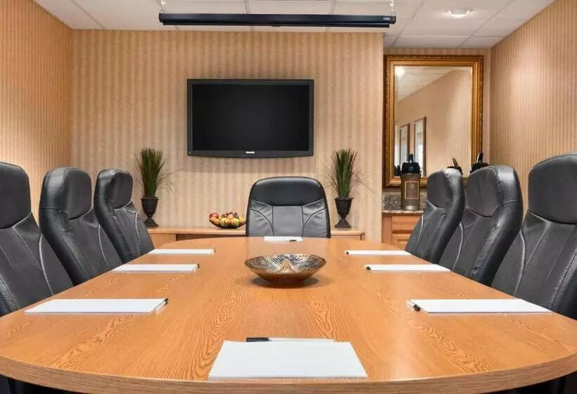 ホテル Country Inn & Suites By Radisson, Sycamore, Il