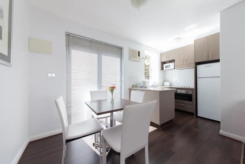 ホテル Easystay Studio Apartments