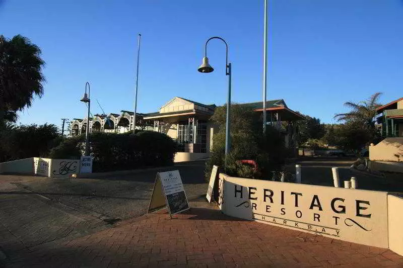 هتل Heritage Resort Shark Bay