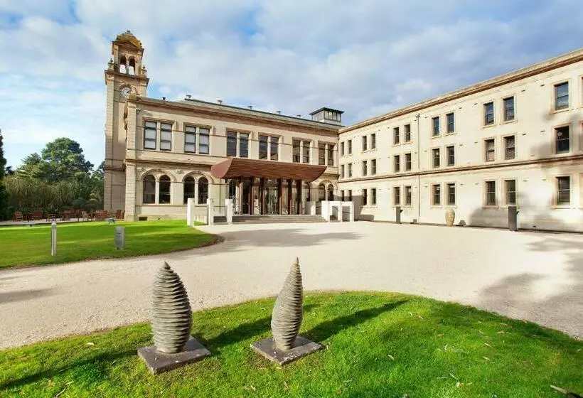 Lancemore Mansion Hotel Werribee Park