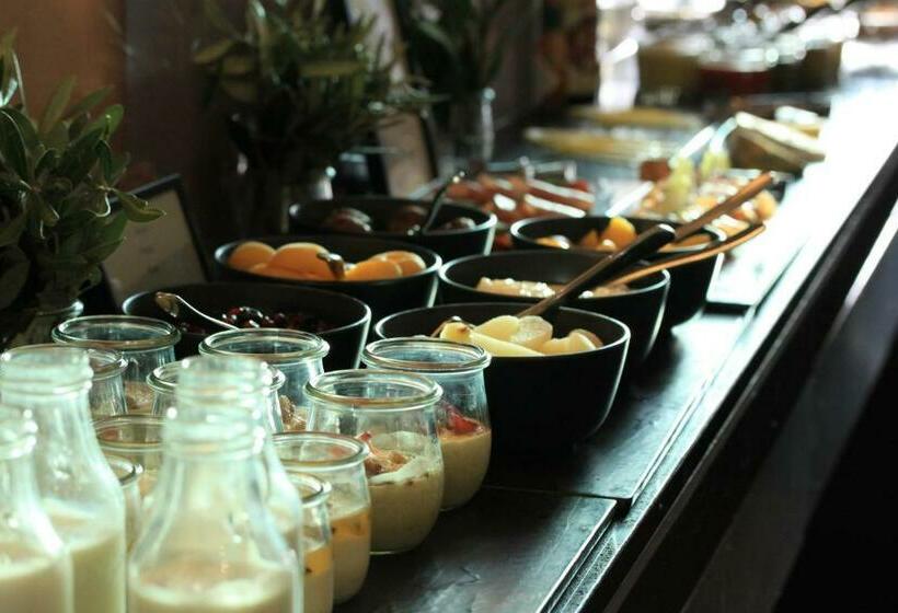 Lancemore Mansion Hotel Werribee Park