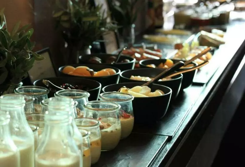 Lancemore Mansion Hotel Werribee Park