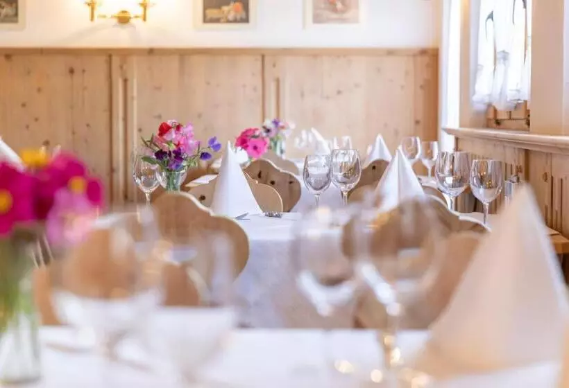 ホテル Landgasthof Staila