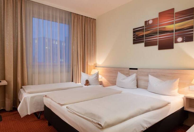 Novina Hotel Südwestpark