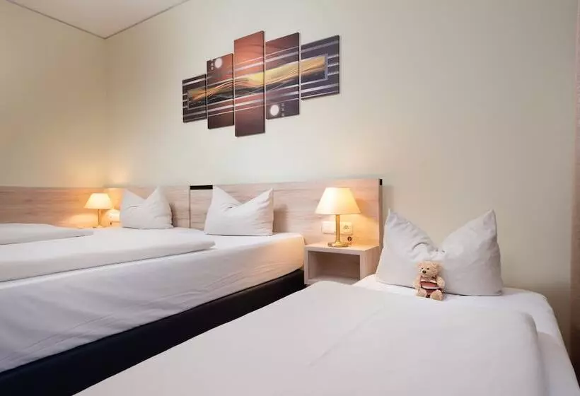 Novina Hotel Südwestpark