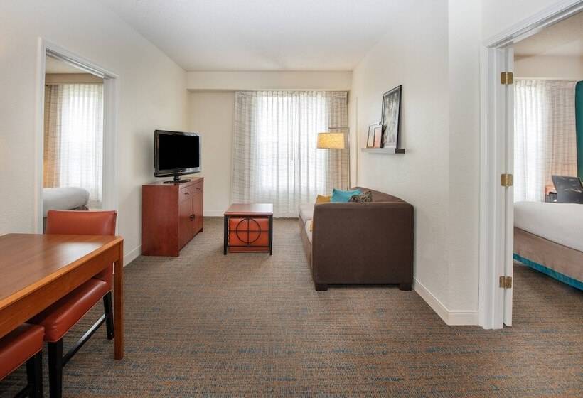 Hotel Residence Inn By Marriott Newark Silicon Valley
