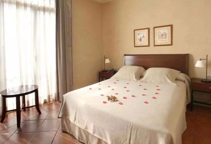 בית מלון כפרי Bremon Boutique Hotel By Duquessa Hotel Collection