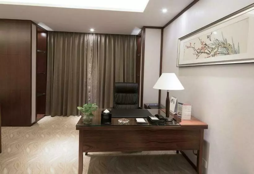 Hotelli Shanghai Green Garden