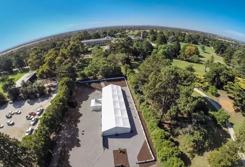 Lancemore Mansion Hotel Werribee Park