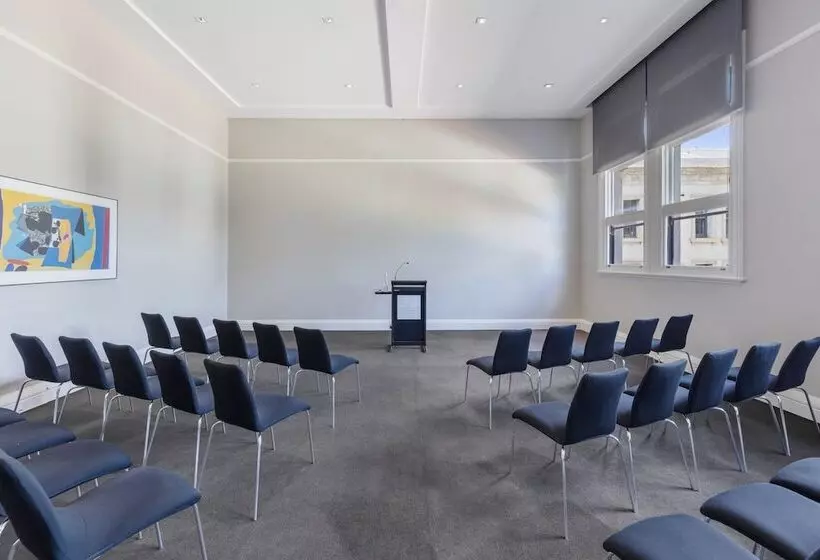 Lancemore Mansion Hotel Werribee Park