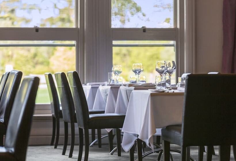 Lancemore Mansion Hotel Werribee Park