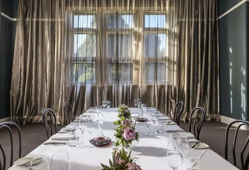 Lancemore Mansion Hotel Werribee Park