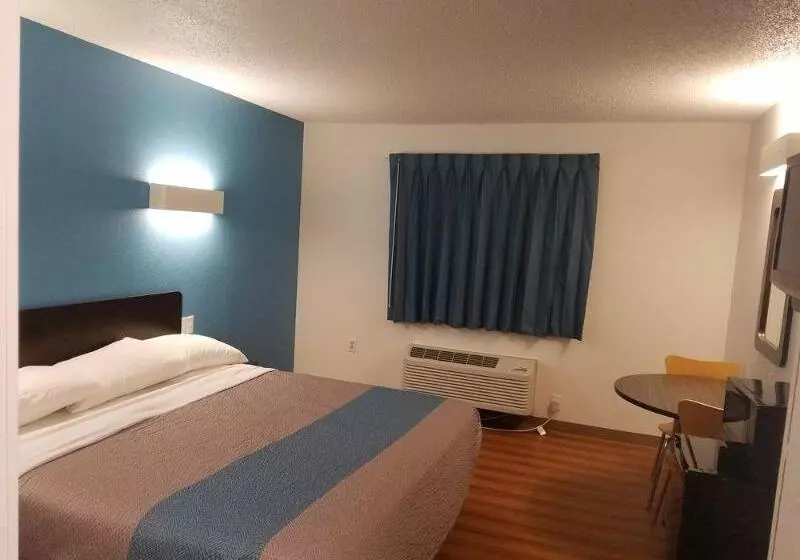 Motel 6indianapolis, In  Southport