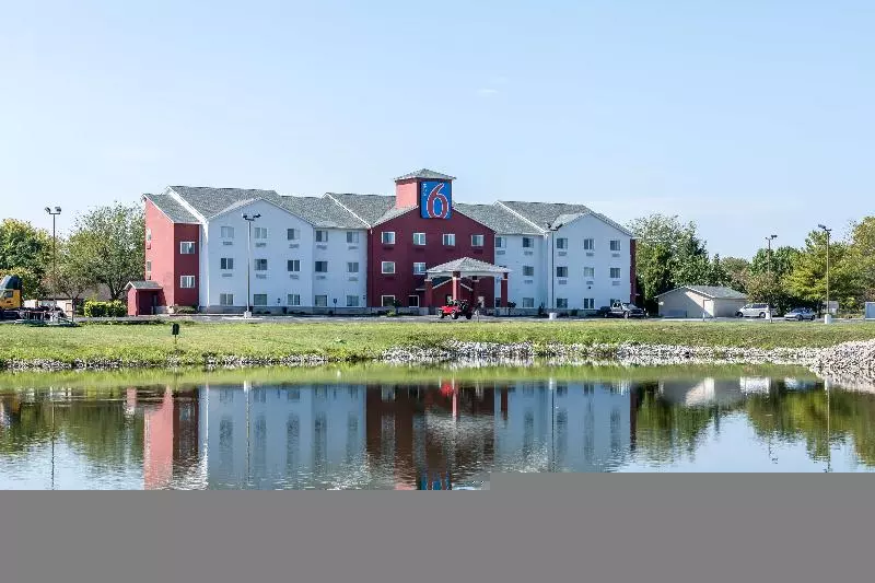 Motel 6indianapolis, In  Southport