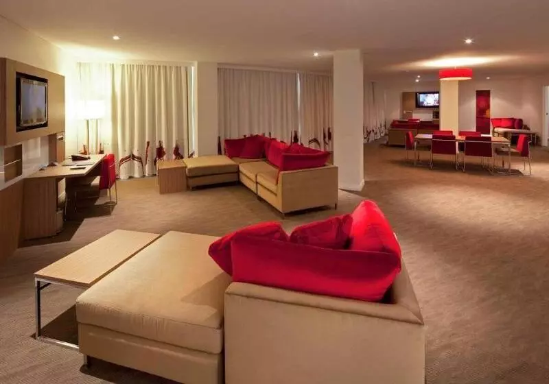 Novotel Sydney West Hq