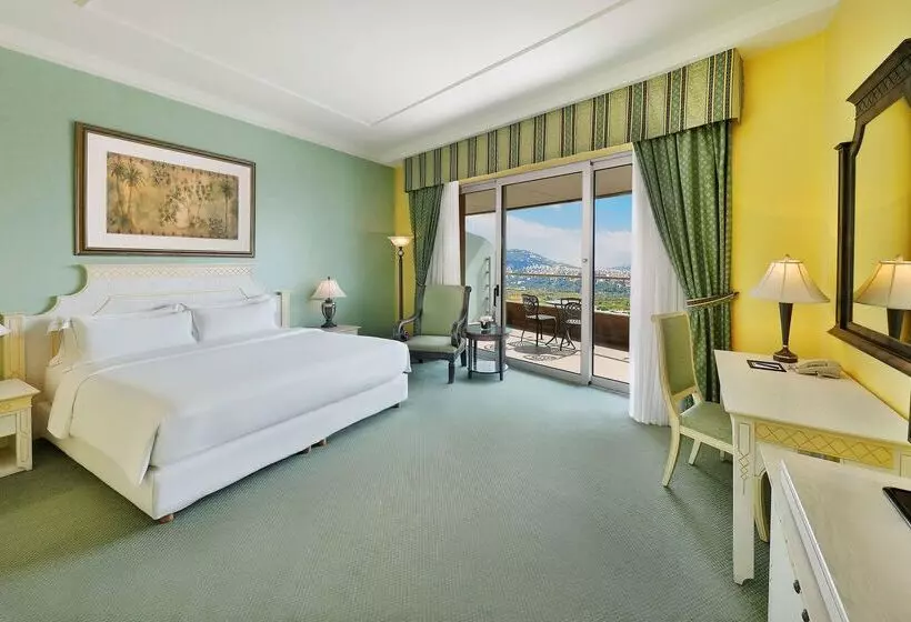 هتل Al Habtoor Grand