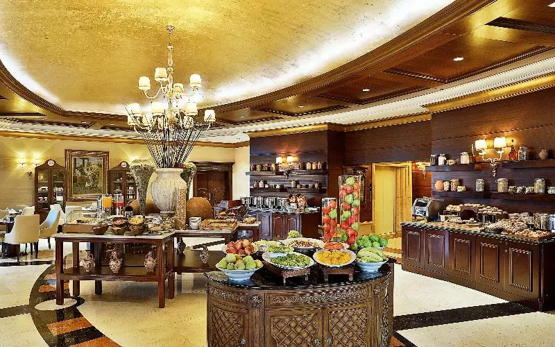هتل Al Habtoor Grand