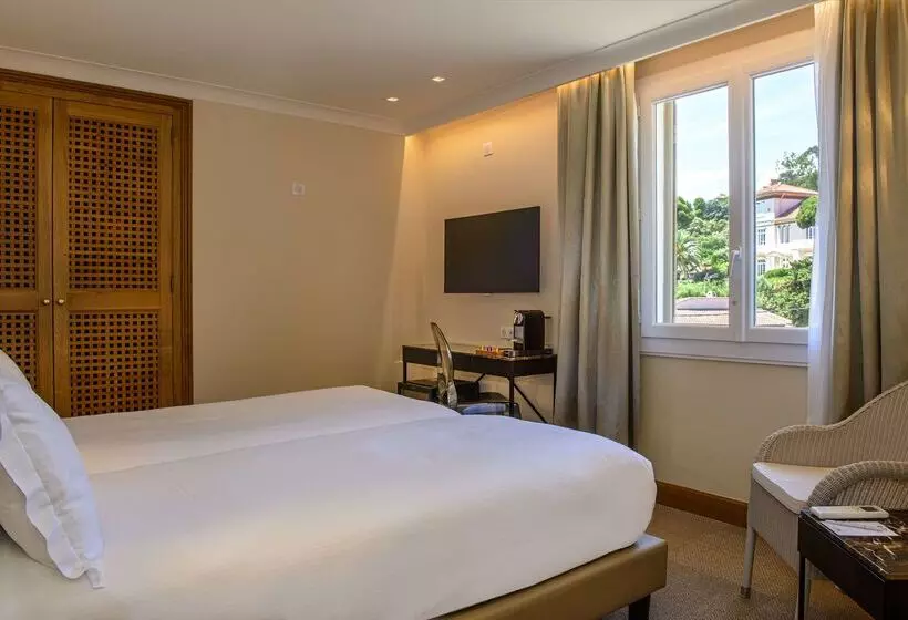 בית מלון כפרי Best Western Premier Montfleuri