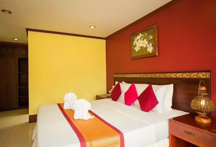 Hotel Buri Beach Resort