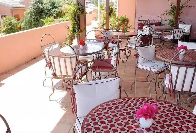 Hotel Cala Rosa Club