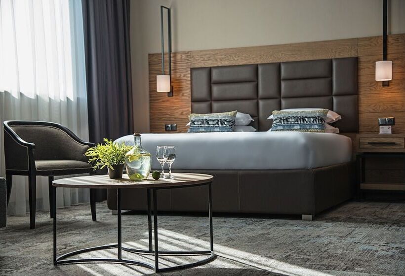 Expo Sofia Hotel   Free Arrival Shuttle Bus   Free Parking   Free Compliments   Free Wi Fi