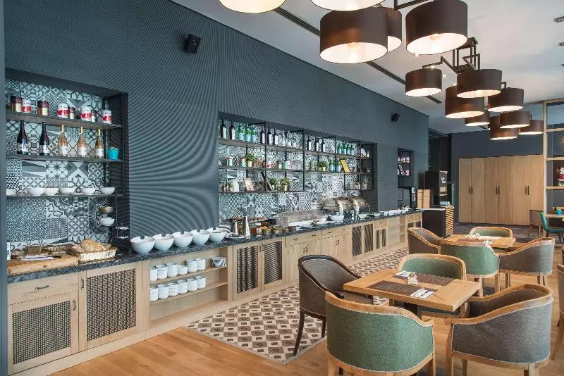 Expo Sofia Hotel   Free Arrival Shuttle Bus   Free Parking   Free Compliments   Free Wi Fi