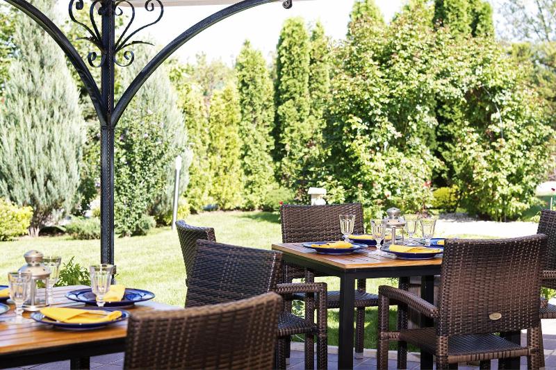 Expo Sofia Hotel   Free Arrival Shuttle Bus   Free Parking   Free Compliments   Free Wi Fi