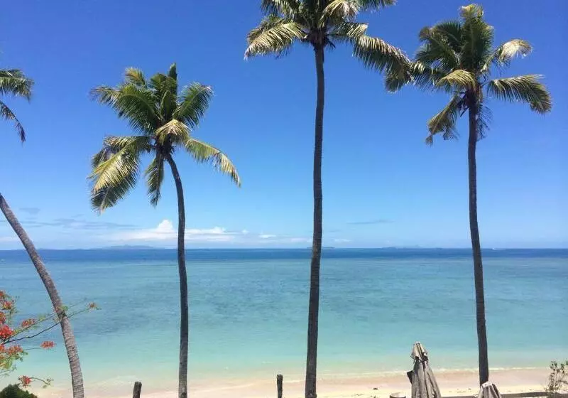 فندق First Landing Beach Resort & Villas