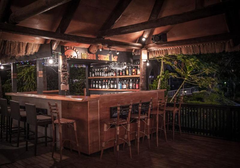 בית מלון כפרי First Landing Beach Resort & Villas