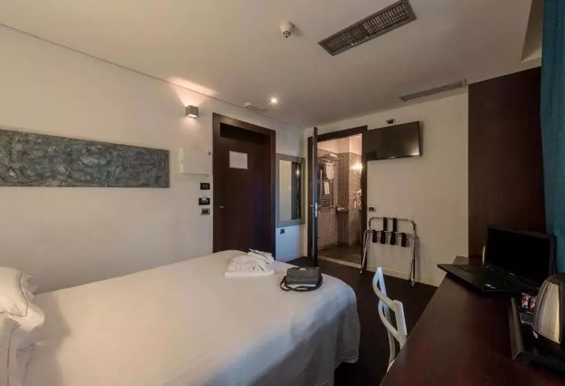 酒店 Mercure Palermo Centro