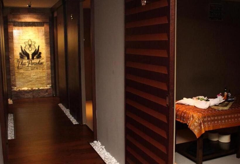 Pacific Regency Hotel Suites