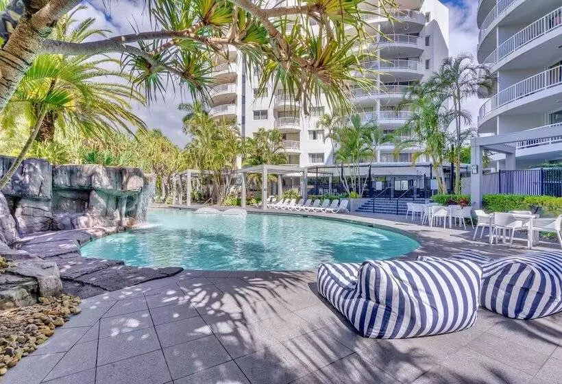 Hotel Sovereign On The Gold Coast