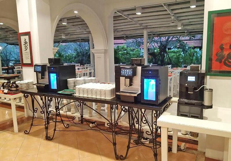 Hotel The Old Phuket   Karon Beach Resort   Sha Plus