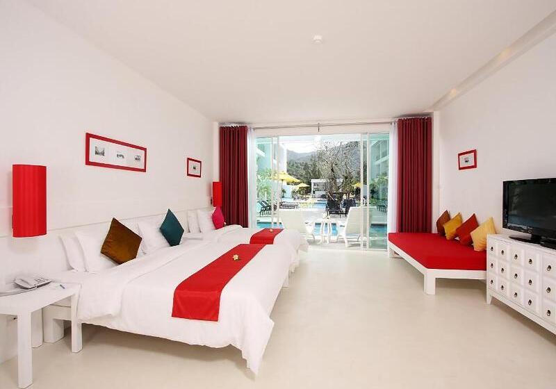 Hotel The Old Phuket   Karon Beach Resort   Sha Plus