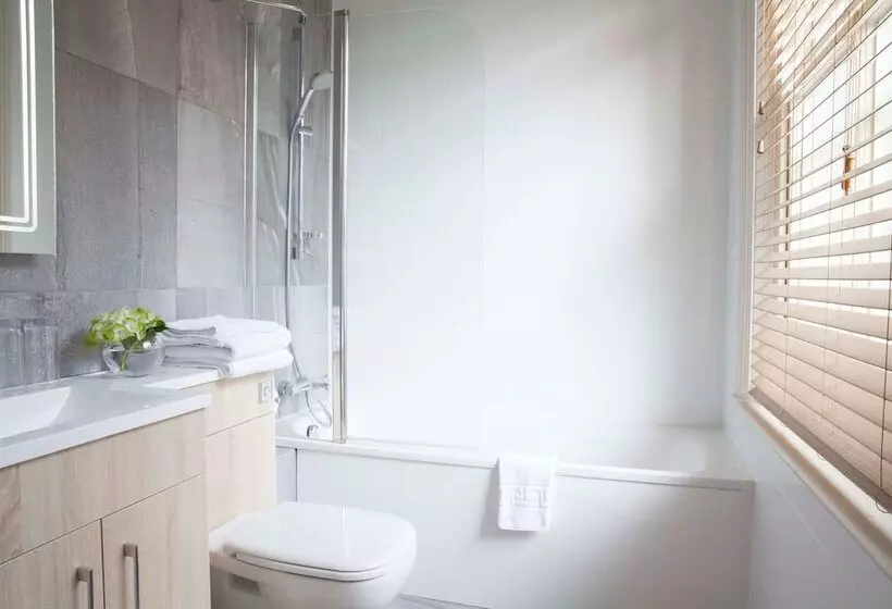 בית מלון כפרי The Orchid