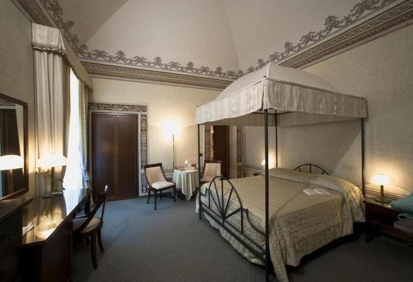 ホテル Villa San Lucchese