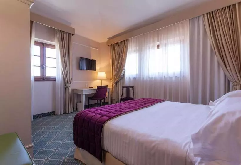 ホテル Villa San Lucchese