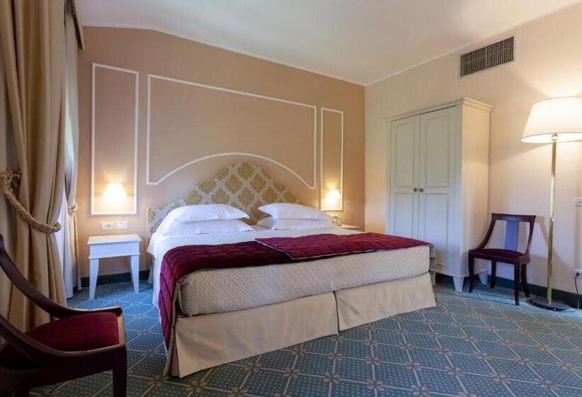 ホテル Villa San Lucchese