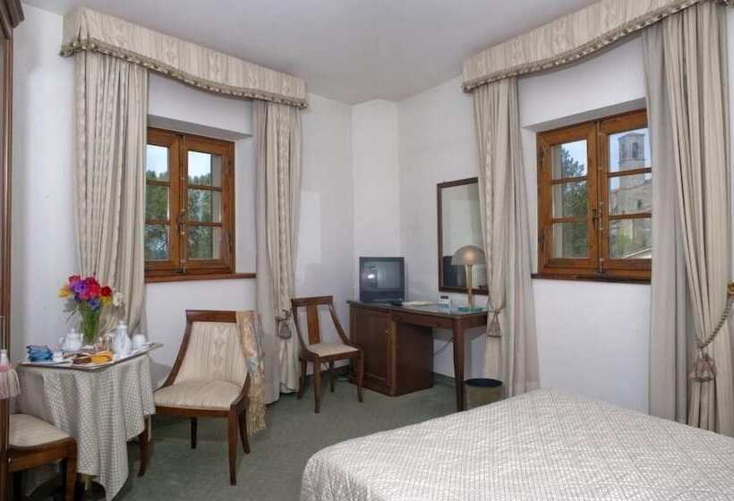 ホテル Villa San Lucchese