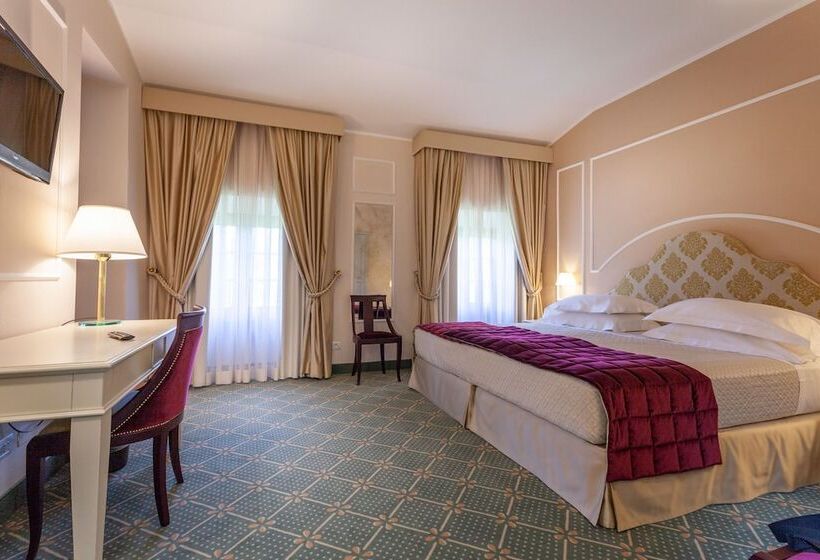 ホテル Villa San Lucchese