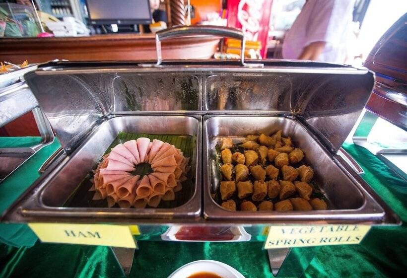 Kata Poolside Resort Sha Extra Plus