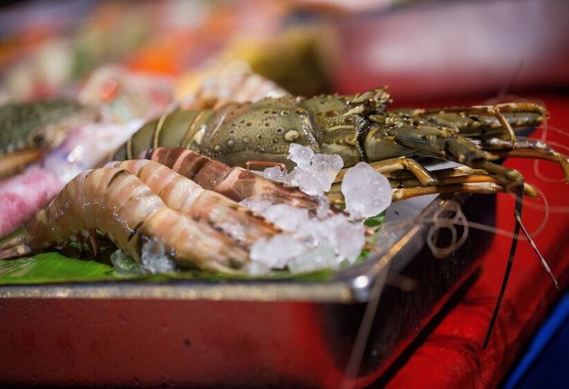 Kata Poolside Resort Sha Extra Plus