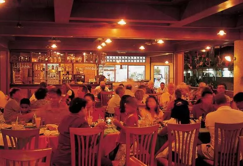 Kata Poolside Resort Sha Extra Plus