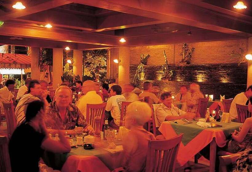 Kata Poolside Resort Sha Extra Plus