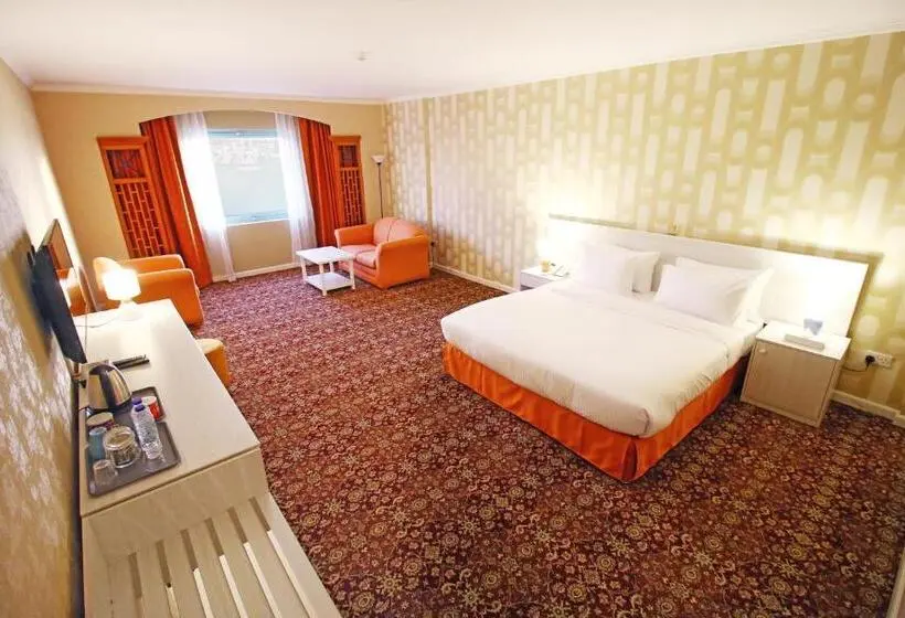 The George Hotel By Saffron, Dubai Creek