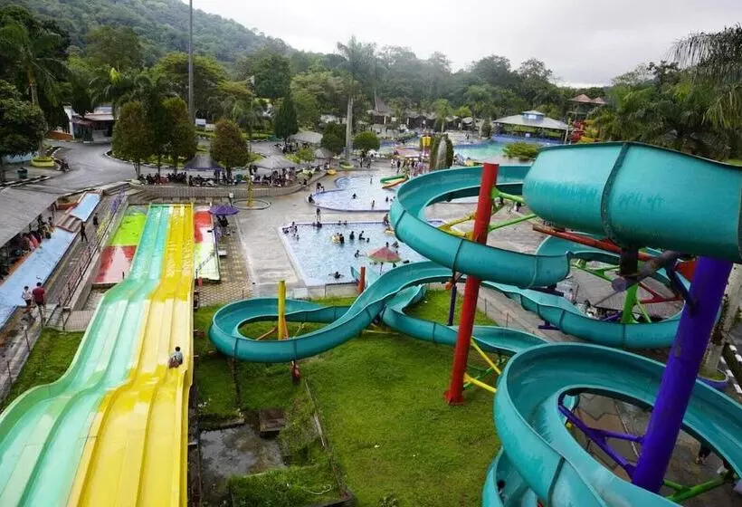 ホテル Mifan Resort And Water Park