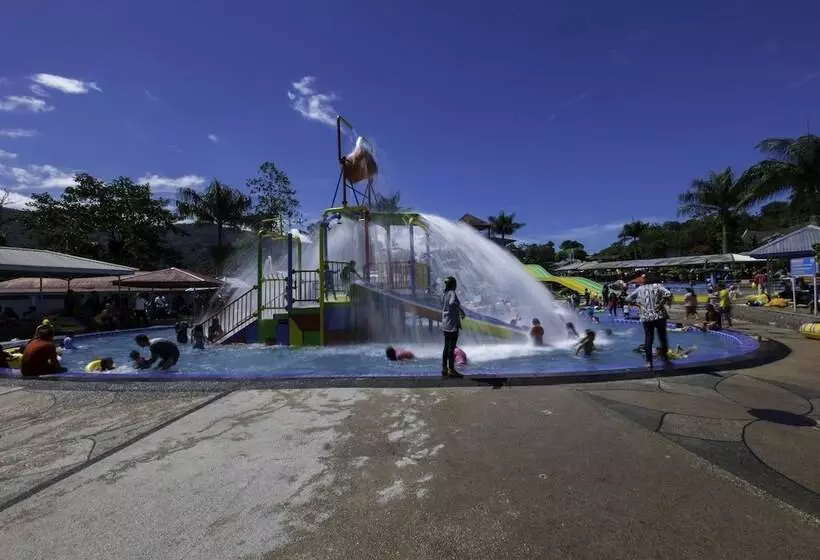ホテル Mifan Resort And Water Park