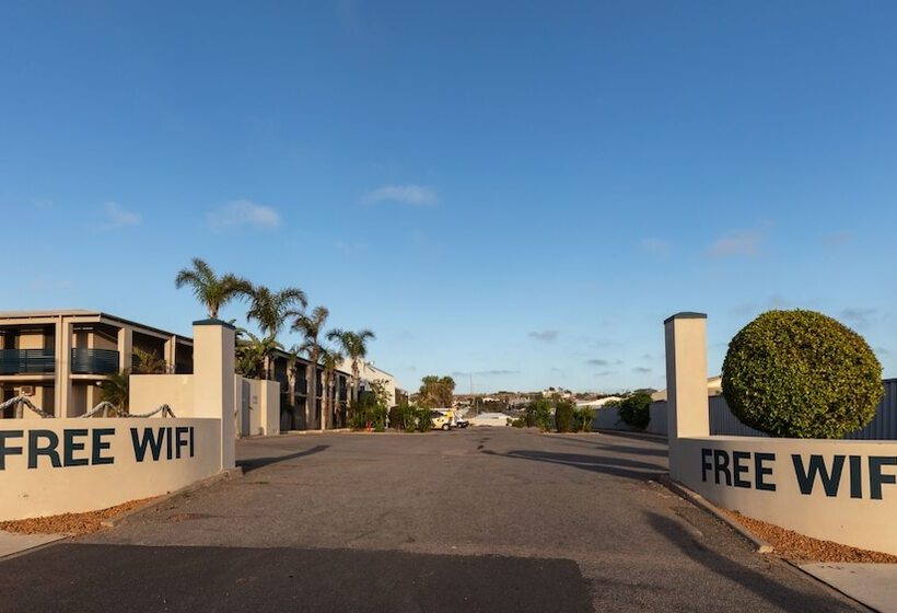 فندق Sails Geraldton Accommodation