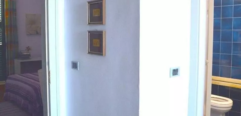 Aamiaismajoitus (B&B) Teocle Beach Rooms