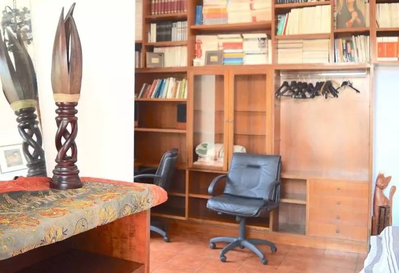 Aamiaismajoitus (B&B) Teocle Beach Rooms